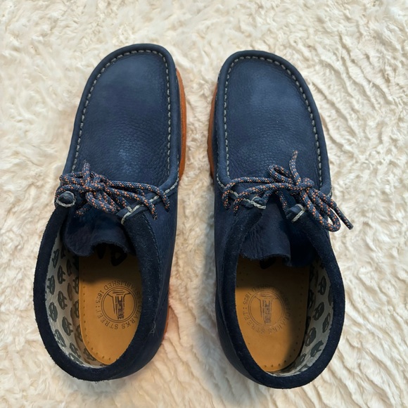 😷 Mf Doom X Clarks Wallabee Boot (Navy) Men’s 9 Wmns 10.5 RARE 😷 - Picture 12 of 15